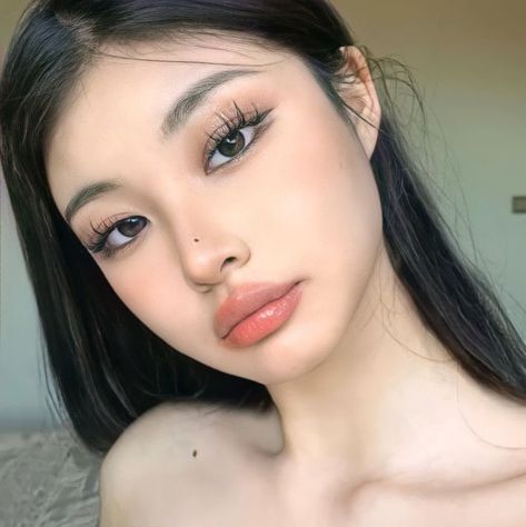 Makeup Ala Korea, Makeup Asia, No Make Up Make Up Look, Makeup Ulzzang, Film Costumes, Concert Makeup, Asian Makeup Looks, Makeup Inspired, Soft Makeup Looks