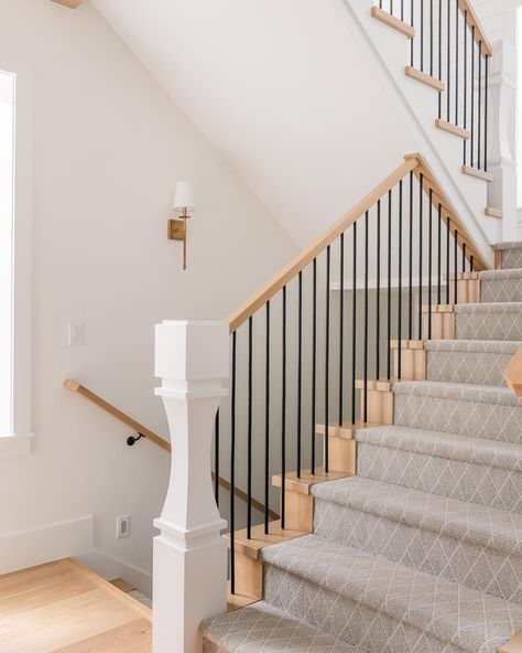 Millhaven Homes on Instagram: “Happy Friday everyone. . . . . . . . . . . . . #millhavenhomes #farmhousestyle #farmhouse #farmhouseinspired #designbuild #utahbuilder…” Millhaven Homes, Stair Posts, Handrail Design, Contemporary Staircase, Mud Rooms, Bungalow Renovation, Newel Posts, Wood Stairs, Home Decor Online