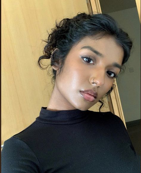 Nose Piercing Brown Girl, Poc Face Claims Female, South Asian Women, Light Brown Skin, Model Face, Tan Skin, Brown Girl, Nose Piercing, Brown Skin