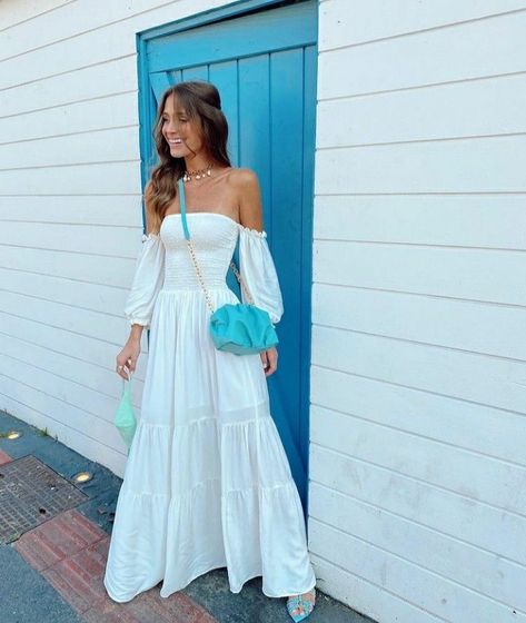 vestido longo branco Flowy Dress Long, Outfits Stylish, Looks Pinterest, Twin Outfits, Looks Party, Trendy Summer Outfits, Looks Chic, Outfit Style, Ootd Outfit