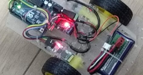 Olá, nesse post vamos aprender a controlar um carrinho/robô Arduíno controlado via Bluetooth pelo nosso Smartphone.         Podemos utiliza... Arduino, Outdoor Power Equipment, Vacuum Cleaner, Home Appliances, Smartphone