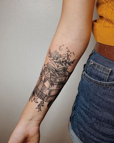 Book Inspired Tattoos, Book Tattoos, Tattoo Diy, Bookish Tattoos, Literary Tattoos, Tattoo Trend, Tattoos For Lovers, Inspiration Tattoos, Butterfly Tattoos