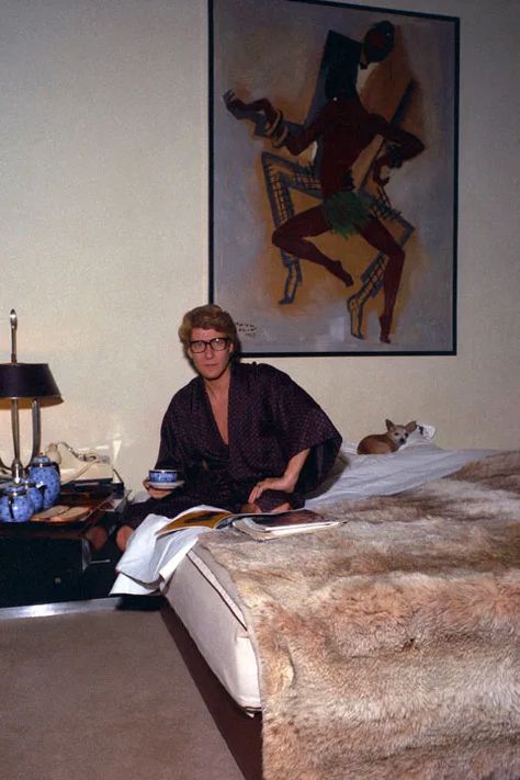 Angelo Lelli, Apartment Paris, Yves Saint Laurent Paris, 70s Interior, Trendy Apartment, Apartment In Paris, Parisian Apartment, French Fashion Designers, Paris Apartments