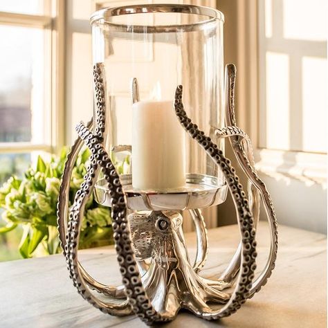 Octopus Candle Holder, Nautical Centerpiece, Estilo Kitsch, One Candle, Lighting Design Interior, Candle Sizes, Hammered Metal, Pillar Candle Holders, Glass Holders