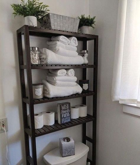 22 Clever Ways to Organize Your Teen's Messy Bathroom - Raising Teens Today Toilet Organization, Makeover Kamar Mandi, Diy Bathroom Storage, Restroom Decor, Bathroom Decor Apartment, Shabby Chic Bathroom, Chic Bathrooms, Apartment Bathroom, Small Bathroom Decor