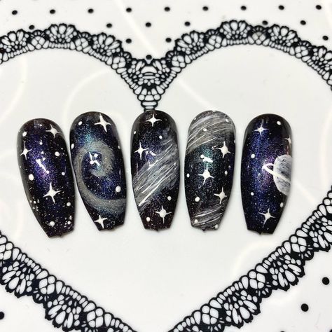 Beautiful space design by @nails_by_nicki_xoxo love these 😍 Space nails ��🌙⭐️💫🪐 nailchemyuk The nebula collection and white artisan. #spacenails #nebulacollection #nebulanails #spacenailart #spacenailsdesign #stalybridgenails #stalybridgenailtech Blue Space Nails, Space Inspired Nails, Space Theme Nails, Saturn Nails, Space Themed Nails, Outer Space Nails, Nebula Nails, Universe Nails, Nail References