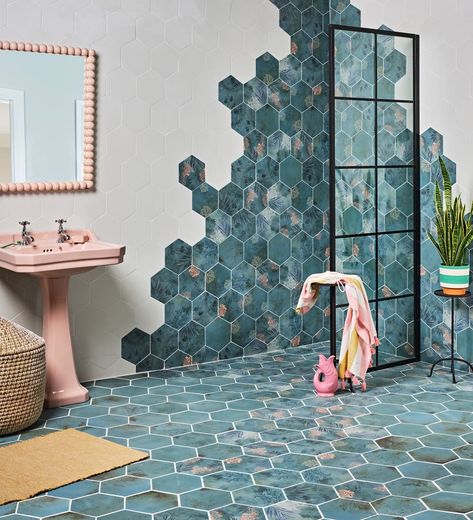 Porcelain Hexagon Tile, Mermaid Tile, Verde Smeraldo, Green Backdrops, Tiles Design, Bathroom Backsplash, Hexagon Tiles, Bathroom Wall Tile, Wooden Crates