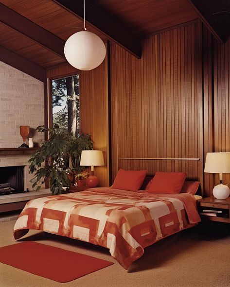 All-American family home in the suburbs / 1972 🧡 • • • • (AI images — MJ 5.2) #70sinterior #1970sinterior #70saesthetic #1970s #70svibes #70snostalgia #70sdecor #70s #vintage #interiordesign #homedecor #luxuryhomes 70s California Interior Design, Room With Vertical Lines, 1970s Interior Design Bedrooms, 70s Hotel Room, 70s Apartment Aesthetic Retro, Midcentury Modern Apartment Bedroom, American Retro Interior, 1970s Colour Palette, Small Retro Bedroom