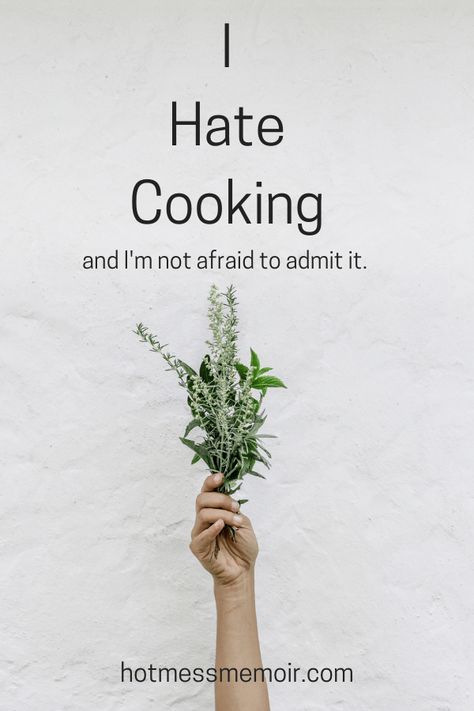 I hate cooking and I'm not afraid to admit it! #cooking #humor #funny #baking #parenting #kids #meals #dinners #recipes #moms #mums #dads Samantha Core, Sarcastic Mom Quotes, Cooking Quotes Humor, Funny Cooking, Hot Mess Mom, Funny Baking, Cooking Humor, Millennial Mom, Wine Mom