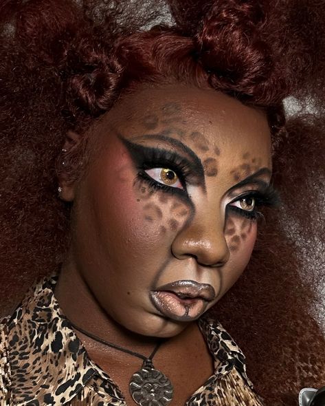 survival instincts 🐆 combining cheetah and leopard features + spots? yes! putting the spots under my eyes? absolutely (it’s like my thing!) if you are scared to leap or dive into the unknown that’s okay. just be scared and leap anyway. i love y’all, keep your head up. @glisten_cosmetics spectra bases in white @narsissist radiant long wear in iguacu @hudabeauty corrector in papaya @onesize setting powder in translucent @thecrayoncasecosmetics chalk dust in (n) @patmcgrathreal skin finish po... Makeup Cheetah, Glisten Cosmetics, Leopard Makeup, Survival Instinct, Into The Unknown, The Unknown, Makeup Vanity, Setting Powder, My Eyes