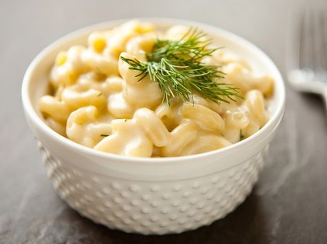 Mix up classic mac and cheese with the addition of nutty Havarti cheese and fresh dill. Look for Havarti with the specialty cheeses at your supermarket, and for fresh dill in the produce department. Tip: If your sauce gets lumpy before adding the cheese, strain it or blend until smooth, then add cheese as directed. Seafood Mac And Cheese, Classic Mac And Cheese, Havarti Cheese, Macaroni N Cheese Recipe, Havarti, Soft Foods, Easy Family Dinners, Family Dinner Recipes, Macaroni Cheese