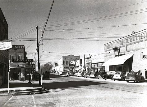 Donation Form, Market Street, Book Plates, Street Scenes, Arkansas, The Borrowers, The Neighbourhood, Street View