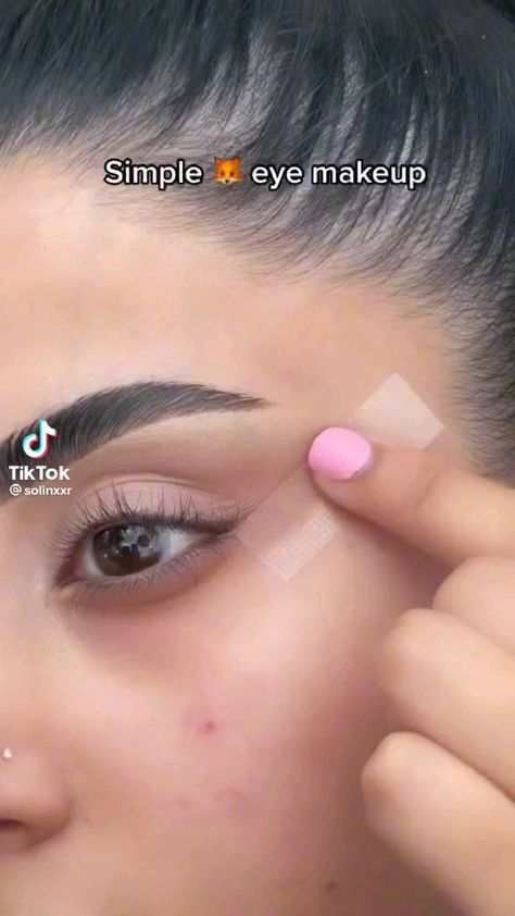 Make Up Yeux, Some Makeup, Eye Makeup Techniques, Makeup Tutorial Eyeliner, Simple Eye Makeup, Asian Eye Makeup, Eyebrow Tutorial, Elegant Makeup, Makeup Looks Tutorial