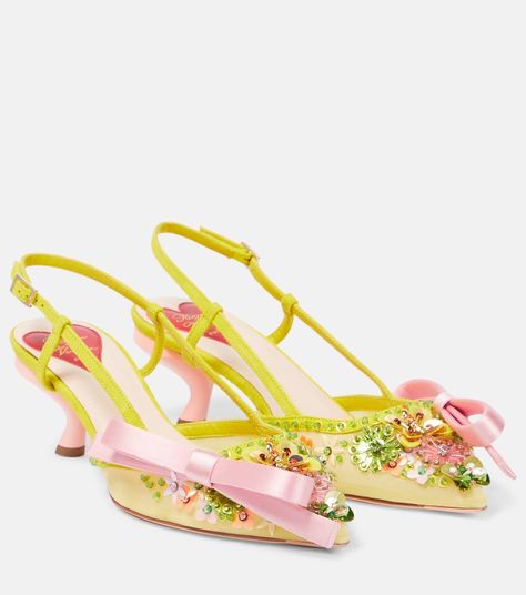 Virgule Embellished Satin Slingback Pumps in Yellow - Roger Vivier | Mytheresa Roger Vivier Shoes, Mid Heels Pumps, Roger Vivier, Shoe Closet, Dream Shoes, Slingback Pump, Mid Heel, Looks Vintage, Cute Shoes