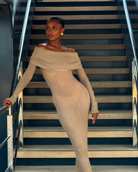 Jasmine Tookes (@jastookes) • Instagram photos and videos Celebrity Dresses, Jasmine Tookes Instagram, Jasmine Tookes Style, Jasmine Tookes, Fall Dress, Celebrity Makeup, Abayas Fashion, Fashion And Style, Celebrity Fashion