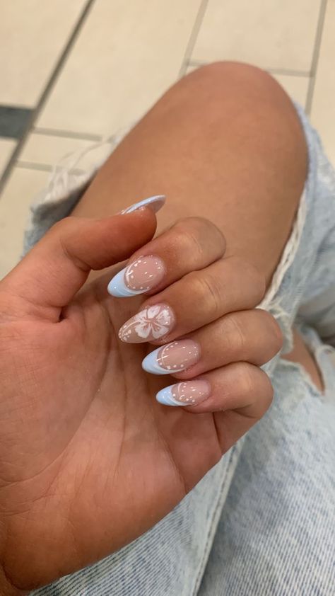 Holiday Nails Summer Acrylic Almond, Christmas Summer Nails, Holiday Nails Summer Acrylic Short, Summer Christmas Nails, Summer Festival Nails, Sophistication Aesthetic, Europe Summer Nails, Hawaiian Nails, Christmas Spread