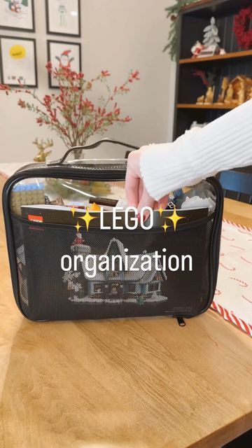 Packing Legos To Move, Storing Lego Sets, Lego Kit Storage Ideas, How To Store Lego Sets, Lego Set Storage Ideas, Lego Set Storage, Lego Set Organization, Lego Organization Ideas, Lego Storage Ideas