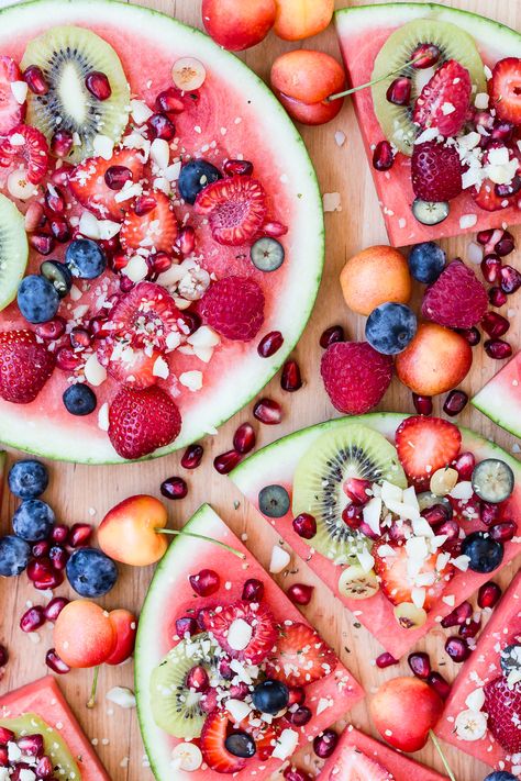 Watermelon Pizza from Weelicious.com Quick Snacks Healthy, Fruits Recipes, Pizza Healthy, Homemade Fruit Snacks, Watermelon Pizza, Couples Dinner, Fruits Snacks, Snack Stand, Healthy School Snacks