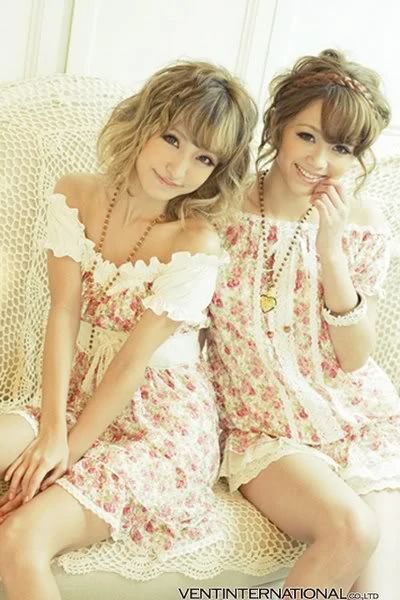 Roma Gyaru, Himekaji Outfits, Gyaru Hair, 2000s Japanese Fashion, High Hair, Gyaru Fashion, Liz Lisa, Lace Peplum, Fashion Aesthetics