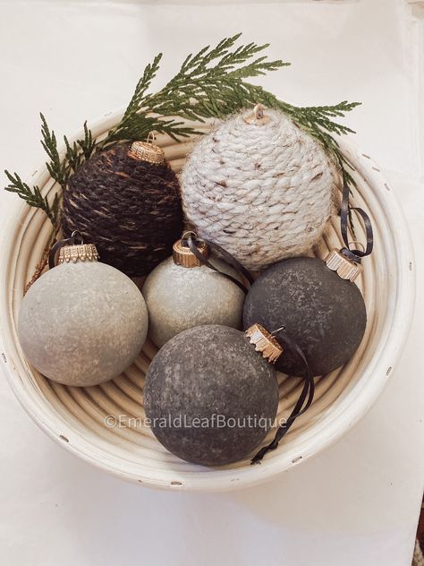 Handmade dark tones Christmas ornaments. Each ornament is crafted and hand painted by myself.  Set of 6 2 Knitted ornaments  4 Painted| Gray & Textured Black I enjoy creating each and every single order. Each order is made and packed with love! 💕 Thanks for supporting my small business Gray Ornaments Christmas Tree, Black Christmas Tree Ornaments, Neutral Ornaments, Mcgee Christmas, Gray Christmas Tree, Black Christmas Decor, Black Christmas Ornaments, Knitted Ornaments, Grey Ornaments