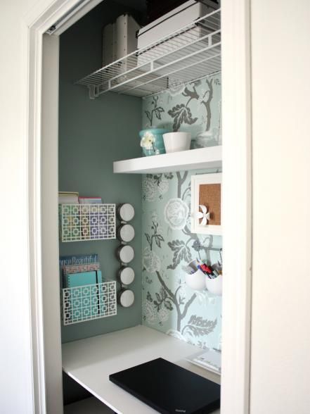 Small Closet Shelving, Closet Desk, Home Office Closet, Sewing Station, Small Closet Space, Closet Office, Desks For Small Spaces, Office Nook, Small Closets