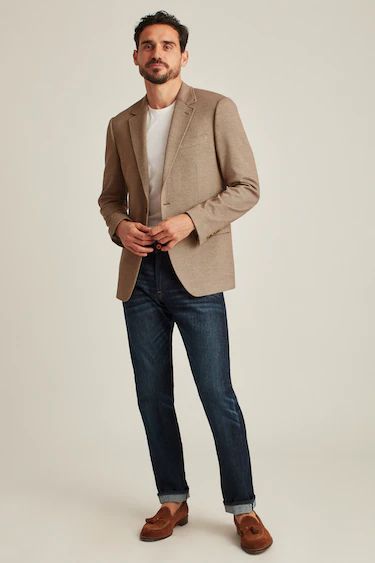 Men’s Blazer With Jeans, Jeans And Blazer Outfit Men, Mens Casual Blazer Outfit, Green Blazer Outfit Men, Khaki Blazer Outfit, Blazer With Jeans Men, Brown Blazer Men, Arthur Kulkov, Realtor Fashion