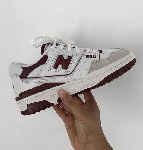 Brown New Balance Shoes, New Balance 550 Brown, 550 New Balance, Casual Day Outfits, New Balance Sneakers, New Balance Shoes, Cute Summer Outfits, Hummel Sneaker, New Balance Sneaker