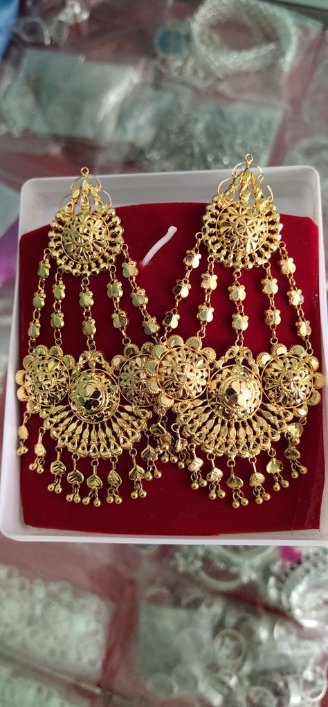 Old Style Punjabi Gold Jewellery, Gold Jhumki Indian Jewelry, Bengali Jewellery, Punjabi Jewellery, Necklace Set Indian Bridal Jewelry, Nepalese Jewelry, Indian Gold Necklace Designs, Unique Gold Jewelry Designs, Wedding Jewelery