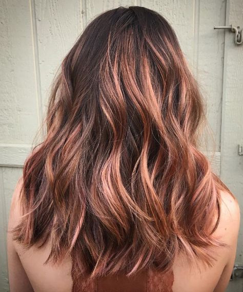 30 Stunning Balayage Hair Color Ideas Rose Gold Hair Brunette Curly Hair, Rose Gold Caramel Balayage, Rose Gold And Caramel Balayage, Balayage, Copper Rose Gold Balayage, Rose Copper Balayage, Strawberry Bayalage Brunette, Caramel Pink Hair, Strawberry Brown Hair Balayage