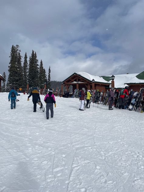 Keystone Colorado, Colorado Ski, Colorado Skiing, Ski Trip, Cozy Christmas, Snowboarding, Skiing, Colorado, Snowboards