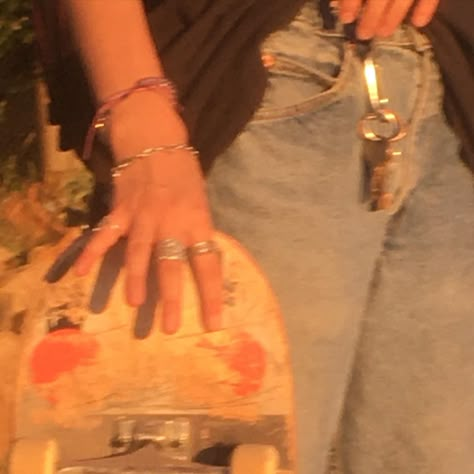 Skater Aesthetic, Skater Girl, Orange Aesthetic, Golden Hour, My Vibe, Wall Collage, Skateboarding, My Aesthetic, Skating