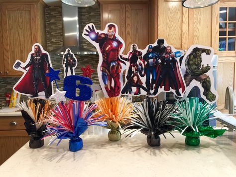 Marvel Birthday Centerpieces, Avengers Birthday Centerpieces, Marvel Centerpieces, Avengers Centerpieces, Avenger Centerpieces, Avengers Centerpieces Ideas, Avengers Party Invitation, Marvel Birthday Party, Hulk Birthday