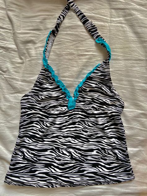 Blue Mcbling, 2000s Zebra Print, Gyaru Tops, Zebra Print Outfits, Zebra Print Clothes, Printed Top Outfit, Mcbling Fashion, 2000s Tops, Outfits 2000s