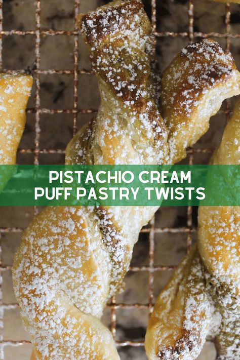 Pistachio Recipes Healthy, Cream Puff Pastry, Pastry Twists, Puff Pastry Twists, Puff Dessert, Puff Pastry Cream Puffs, Pistachio Dessert, Pistachio Recipes, Light Dessert