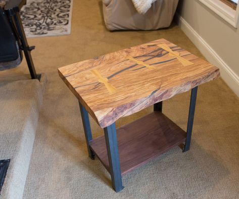 Live Edge Side Table Night Stands, Creative End Table Ideas, Live Edge End Table Diy, Live Edge Nightstand, Shipping Container Shop, End Table Legs, Live Edge Projects, Live Edge Side Table, Live Edge End Table