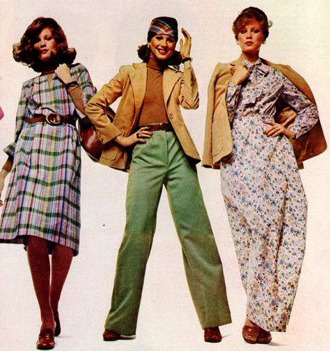 Ladies Home Journal - January, 1976 1976 Fashion Women, 70s Culture, 1976 Fashion, 1979 Fashion, 70s Fashion Women, Journal January, 70s Clothes, Fashion Through The Decades, Ladies Home Journal