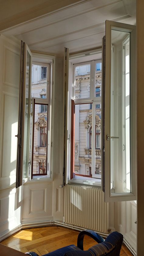 London Apartment Big Windows, Big Old Windows, Vienna Apartment Aesthetic, Austrian Apartment, Madrid Apartment Aesthetic, Aesthetic Apartment Building, Big Window Apartment, Bay Window Aesthetic, San Francisco Apartment Aesthetic