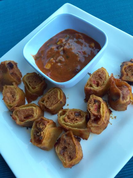 Enchilada Bites: An HMR Decision Free Recipe Hmr Recipes Phase 1, Hmr Recipes, Chip Dip Recipes, First Year Teaching, My First Year, Mini Cookies, Dip Recipes, Work Travel, Finger Foods