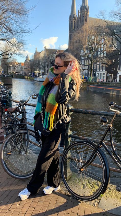 Amsterdam September Outfit, Amsterdam Outfit April, Amsterdam Outfit March, Amsterdam Fashion Spring, Dutch Fashion Netherlands Style, Amsterdam Outfit Autumn, Amsterdam Spring Outfit, Amsterdam Outfit Winter, Amsterdam Outfit Spring