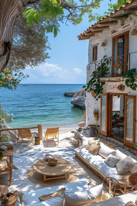 Beach House With Garden, Dream House On The Beach, Italian Villa By The Sea, Beach House Luxury Interior, Greece House Aesthetic Interior, Croatia Beach House, Beach House Spain, Homes By The Beach, Spain Beach House