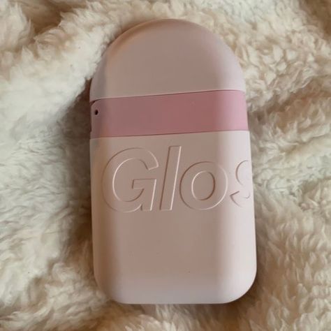 glossier, glossier hand cream, self care, pink aesthetic, makeup bag, makeup, glossier aesthetic Glossier Hand Lotion, Glossier Hand Cream Aesthetic, Glossier Lotion, Self Care Pink Aesthetic, Hand Cream Aesthetic, Glossier Hand Cream, Pink Aesthetic Makeup, Aesthetic Makeup Bag, Glossier Aesthetic