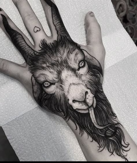 Herren Hand Tattoos, Goat Tattoo, Gotik Tattoo, Satanic Tattoos, 42 Tattoo, Goat Head, Scary Tattoos, Creepy Tattoos, Spooky Tattoos