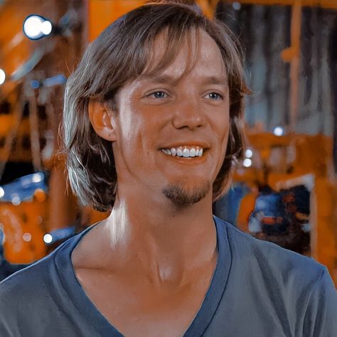 Shaggy Live Action Scooby Doo, Shaggy From Scooby Doo Live Action, Shaggy Icons Scooby Doo, Shaggy Rogers Matthew Lillard, Shaggy Scooby Doo Live Action, Shaggy Live Action, Shaggy Scooby Doo Icons, Shaggy Scooby Doo Movie, Live Action Scooby Doo