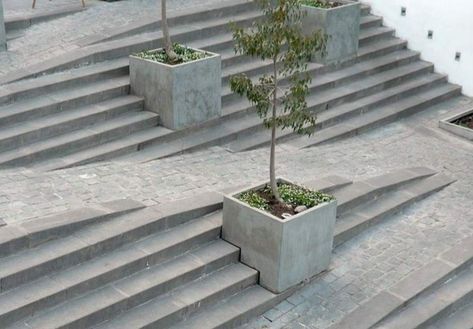 Ramp Design Architecture, Ramp Architecture, Ramps Architecture, Outdoor Ramp, Landscape Stairs, Ramp Design, Landscape Steps, Plaza Design, Urban Landscape Design