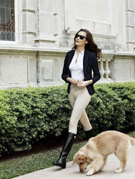 Old Money Country Outfits, Countryside Outfit, Vogue Brazil, Boating Outfit, Super Rich, Estilo Preppy, Black Pants Casual, Trending Boots, Old Money Style