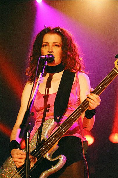 Melissa Auf Der Maur, Girls Rockstar, Courtney Love Hole, 90’s Grunge, Band On The Run, Aubrey Plaza, Riot Grrrl, Courtney Love, Women In Music