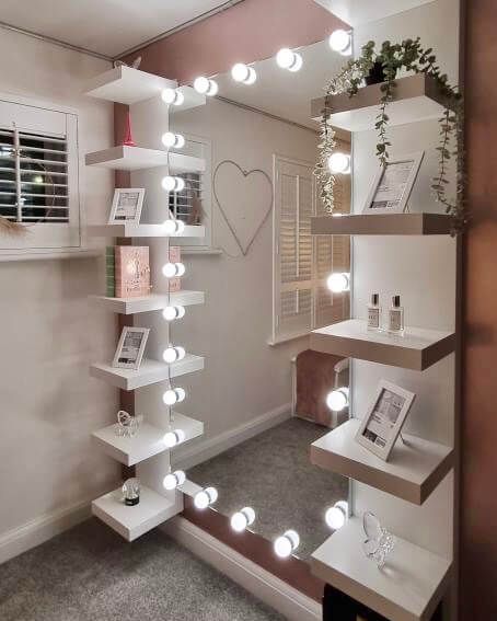 Full Description Wow, we have gone XL glam with this full-length Hollywood mirror with lights. 🌟 Featuring 28 super bright white bulbs making you look your best and on-point every day. 💡 Dimmer switch allows for the perfect lighting for makeup application 💄 or brightening up the entire dressing room. ✨ The mirror can be leant against a wall like in our photos or includes wall-mounted fixtures also if you wanted to wall mount it. No assembly just screw in the bulbs. Size: Height 170cm x 87cm W Small Hall Room Interior Design, Full Wall Decoration Ideas, Room Ideas Bedroom Pink, Mirror Lights Bedroom, Light Bulb Mirror, Aesthetic Dressing Room, Mirror For Room, White Room Decor Bedroom, Glam Room Ideas