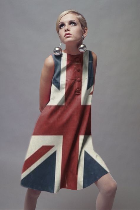 Union Jack Twiggy! 60s Fashion Illustration, Colleen Corby, Twiggy Fashion, Pattie Boyd, Jean Shrimpton, Sixties Fashion, British Flag, Mod Fashion, 1960s Fashion