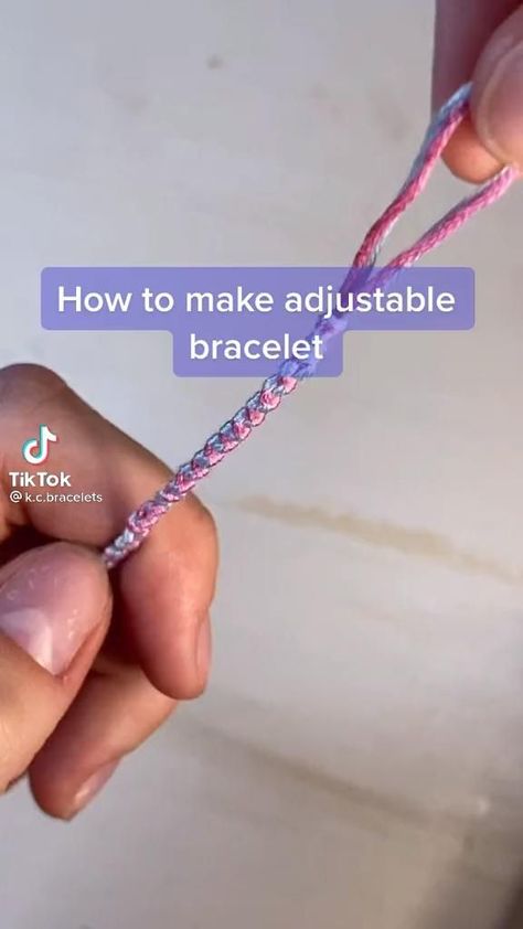 Diy Bracelets With String, Diy Friendship Bracelets Tutorial, String Bracelet Patterns, Braided Bracelet Diy, Friendship Bracelet Patterns Easy, Cute Friendship Bracelets, Diy Bracelets Tutorials, Friendship Bracelets Tutorial, Friendship Bracelets Designs