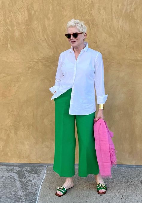 Cindy Hattersley, Interview Style, Over 60 Fashion, Ageless Style, 60 Fashion, Over 50 Womens Fashion, Women Over 50, Fashion Mistakes, Pantalon Large